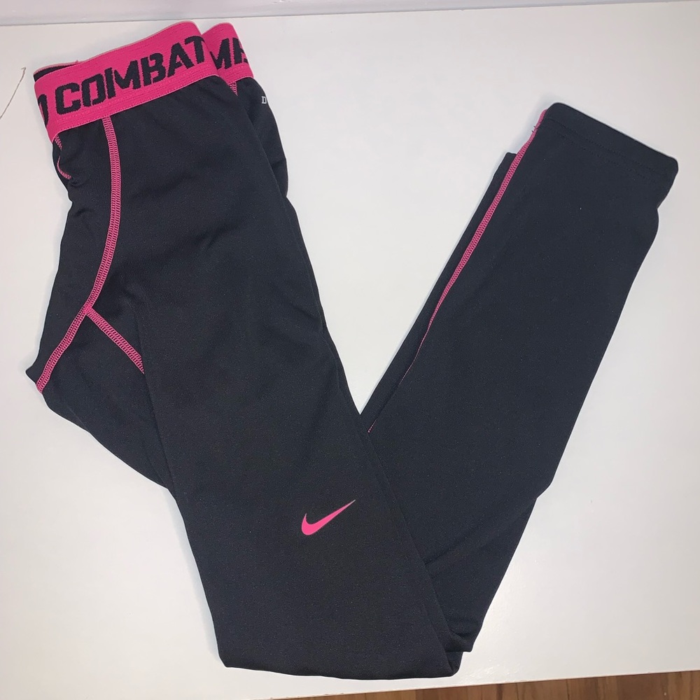 NIKE PRO COMBAT